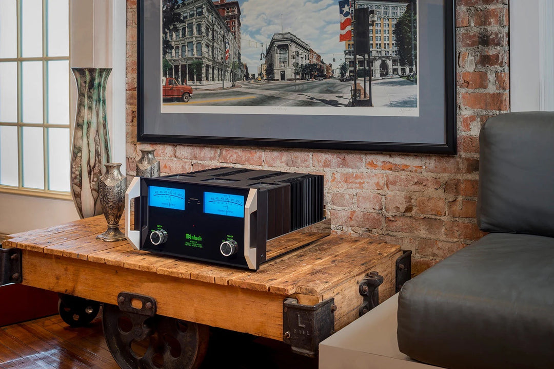 McIntosh Mono and Stereo Amps MC462